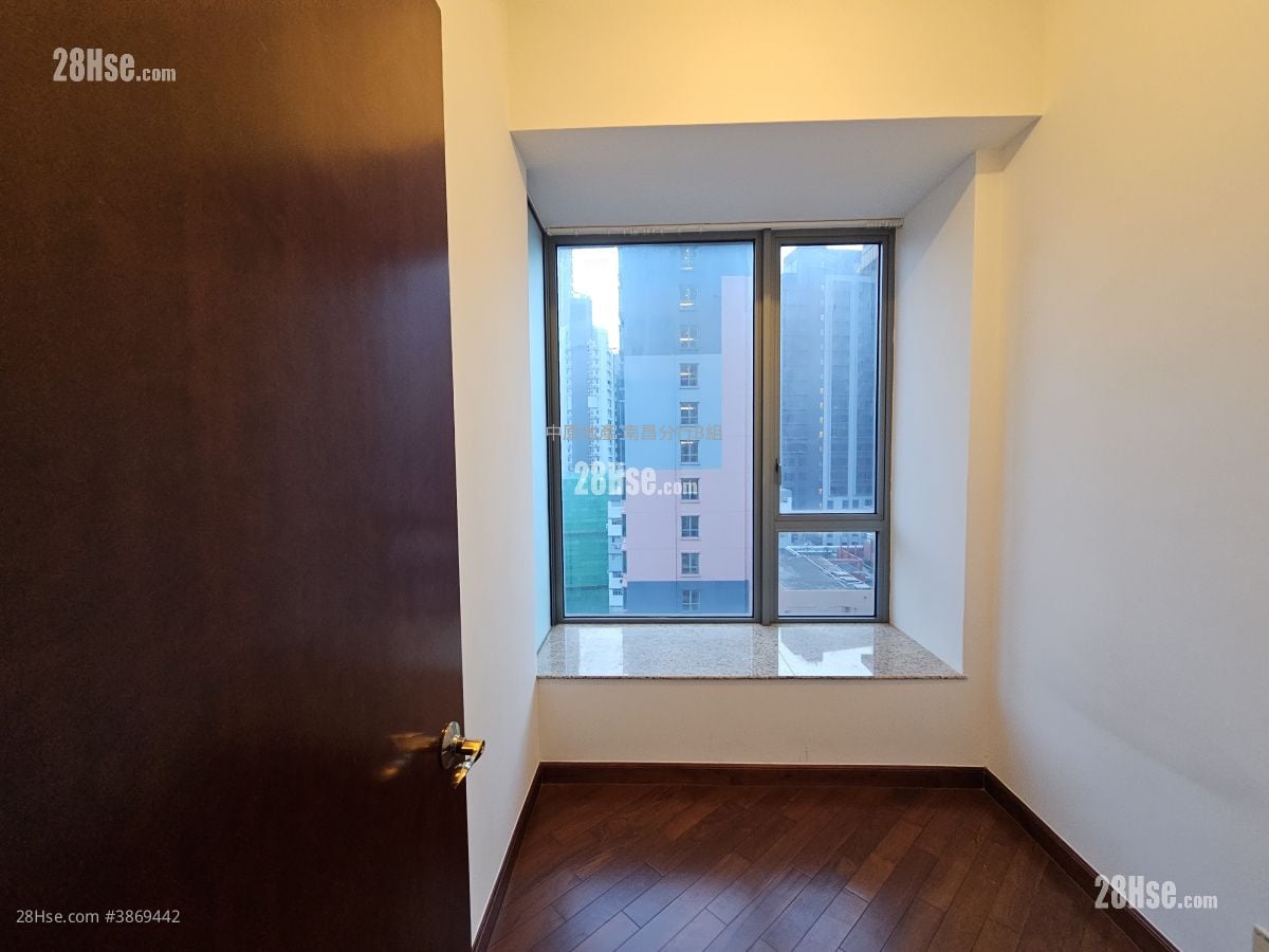 Park Summit Sell 3 Bedrooms , 2 Bathrooms 654 ft²