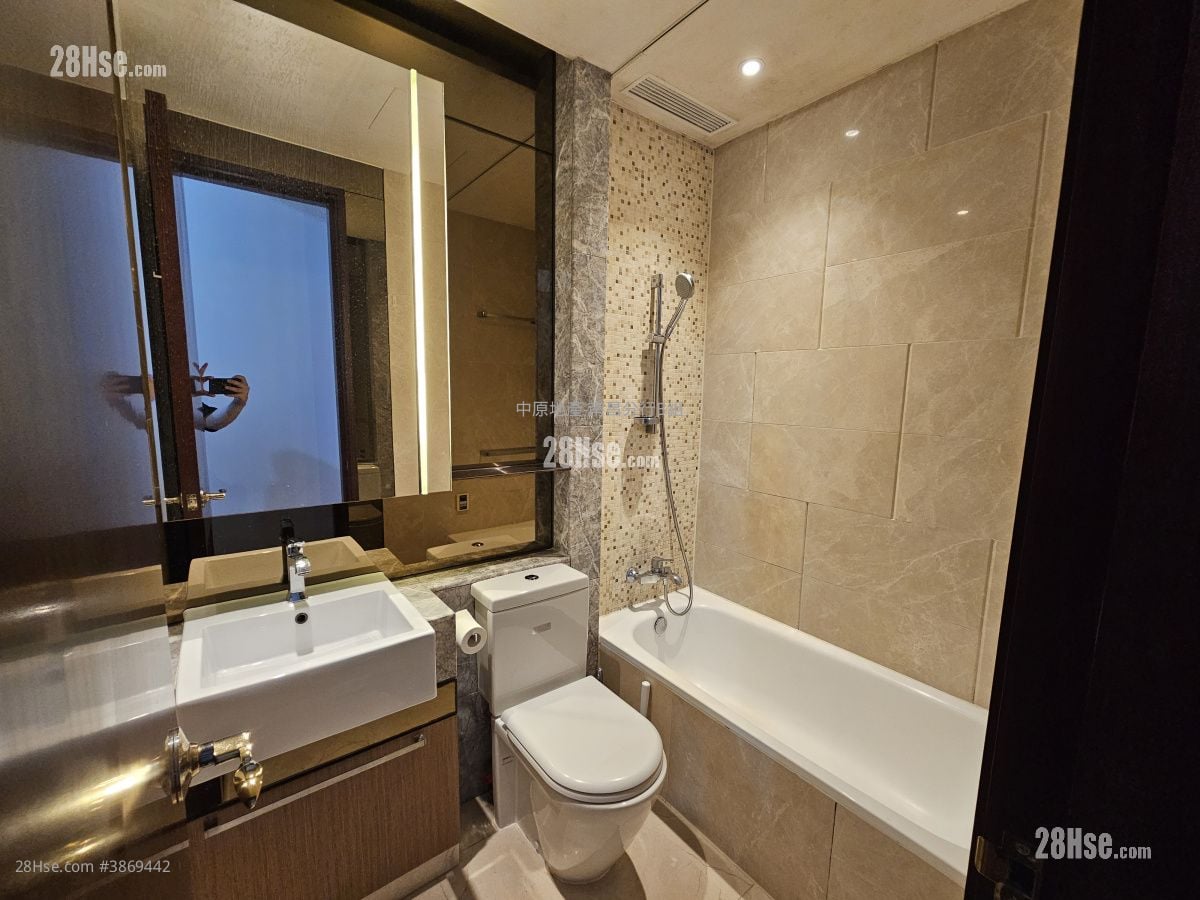 Park Summit Sell 3 Bedrooms , 2 Bathrooms 654 ft²