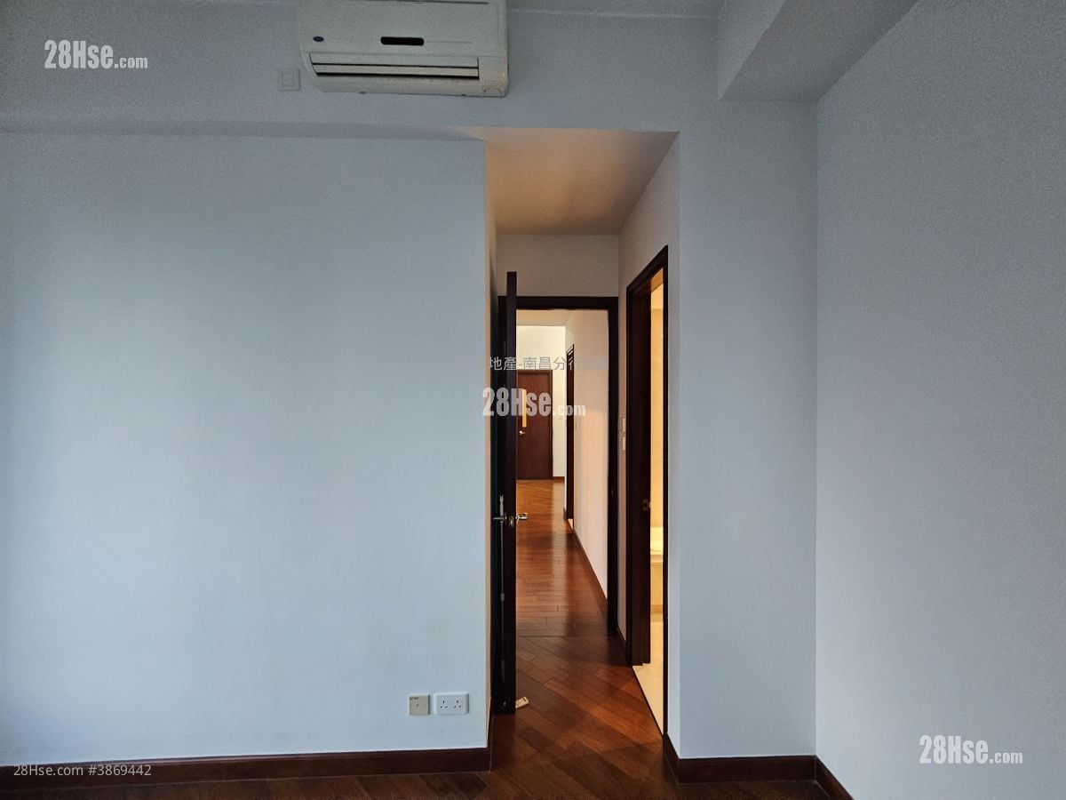 Park Summit Sell 3 Bedrooms , 2 Bathrooms 654 ft²