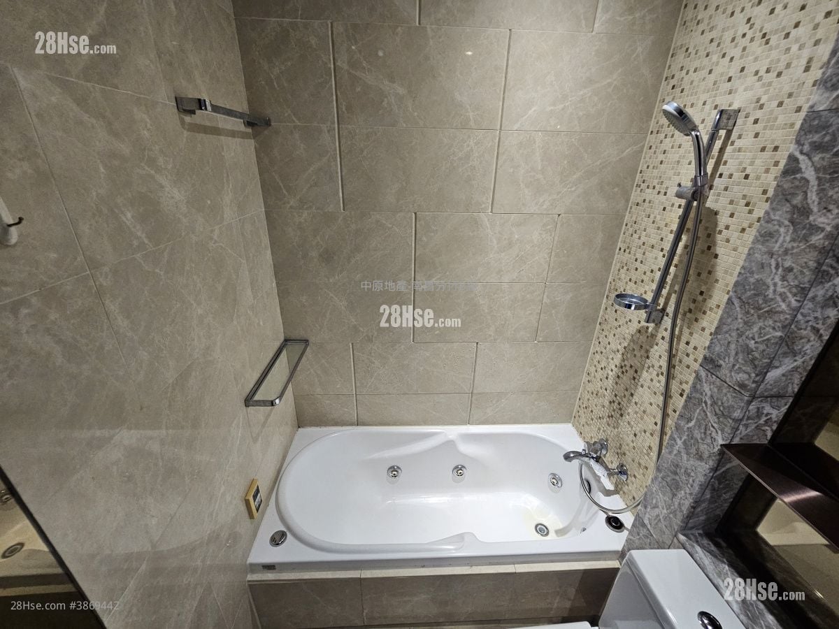 Park Summit Sell 3 Bedrooms , 2 Bathrooms 654 ft²