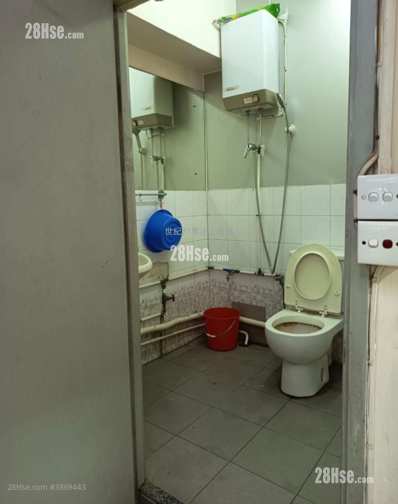 Po Lung Centre Rental 2,419 ft²