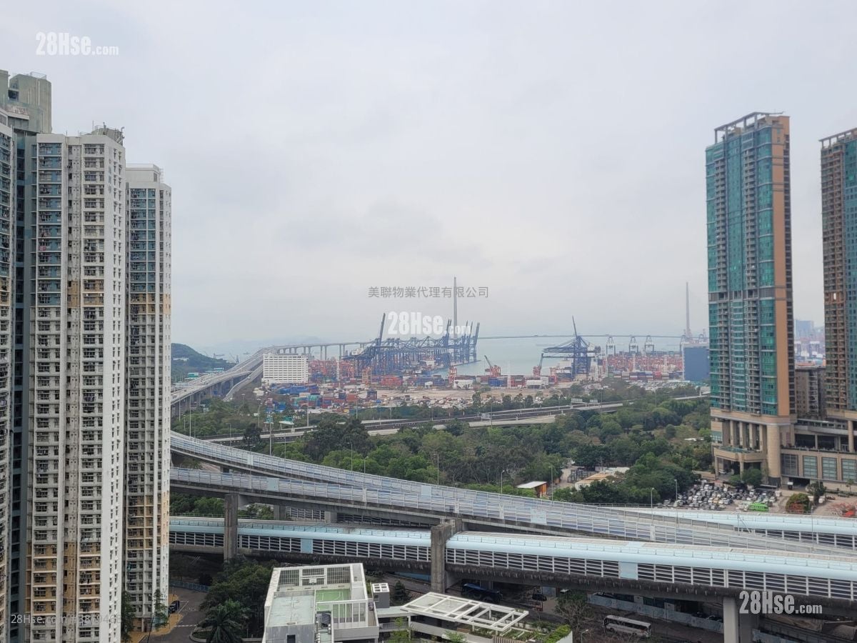 One West Kowloon Sell 2 Bedrooms , 1 Bathroom 521 ft²
