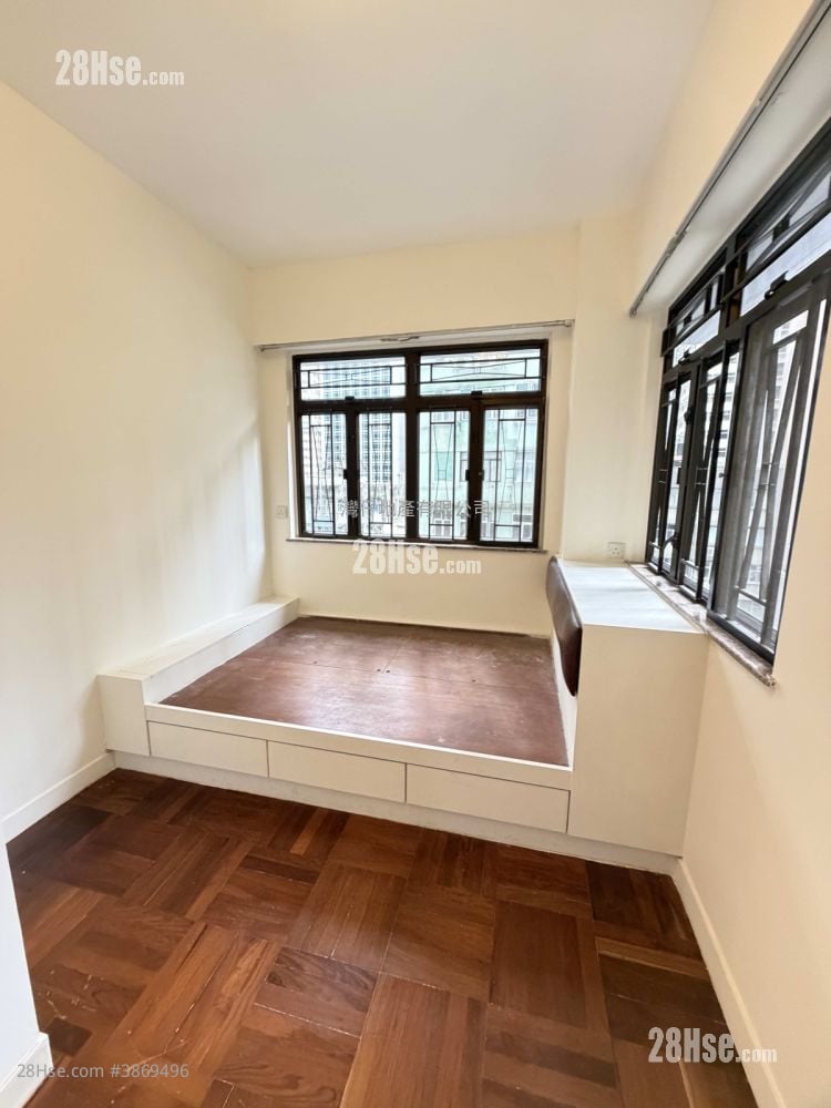 Hang Tak Building Rental 2 Bedrooms 400 ft²