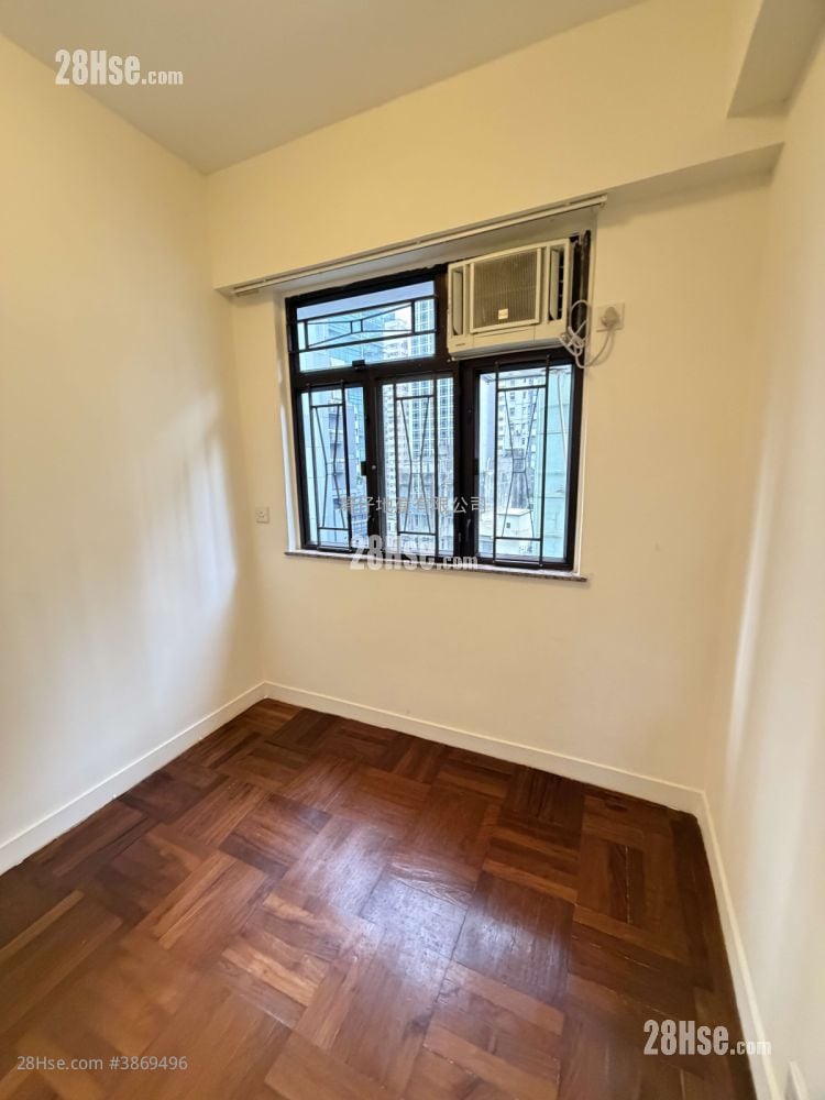 Hang Tak Building Rental 2 Bedrooms 400 ft²
