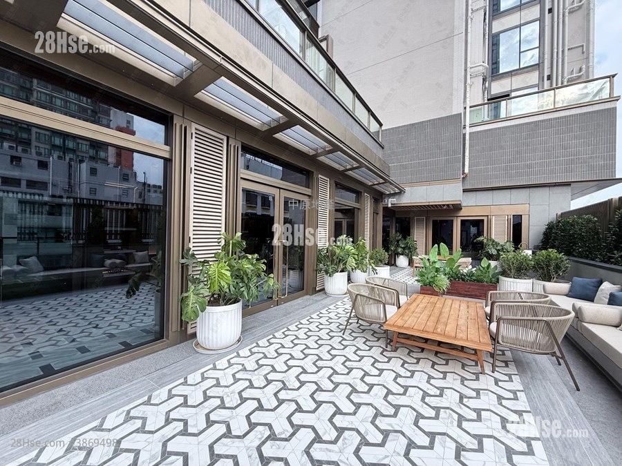 Topside Residence Rental 1 Bedroom , 1 Bathroom 272 ft²