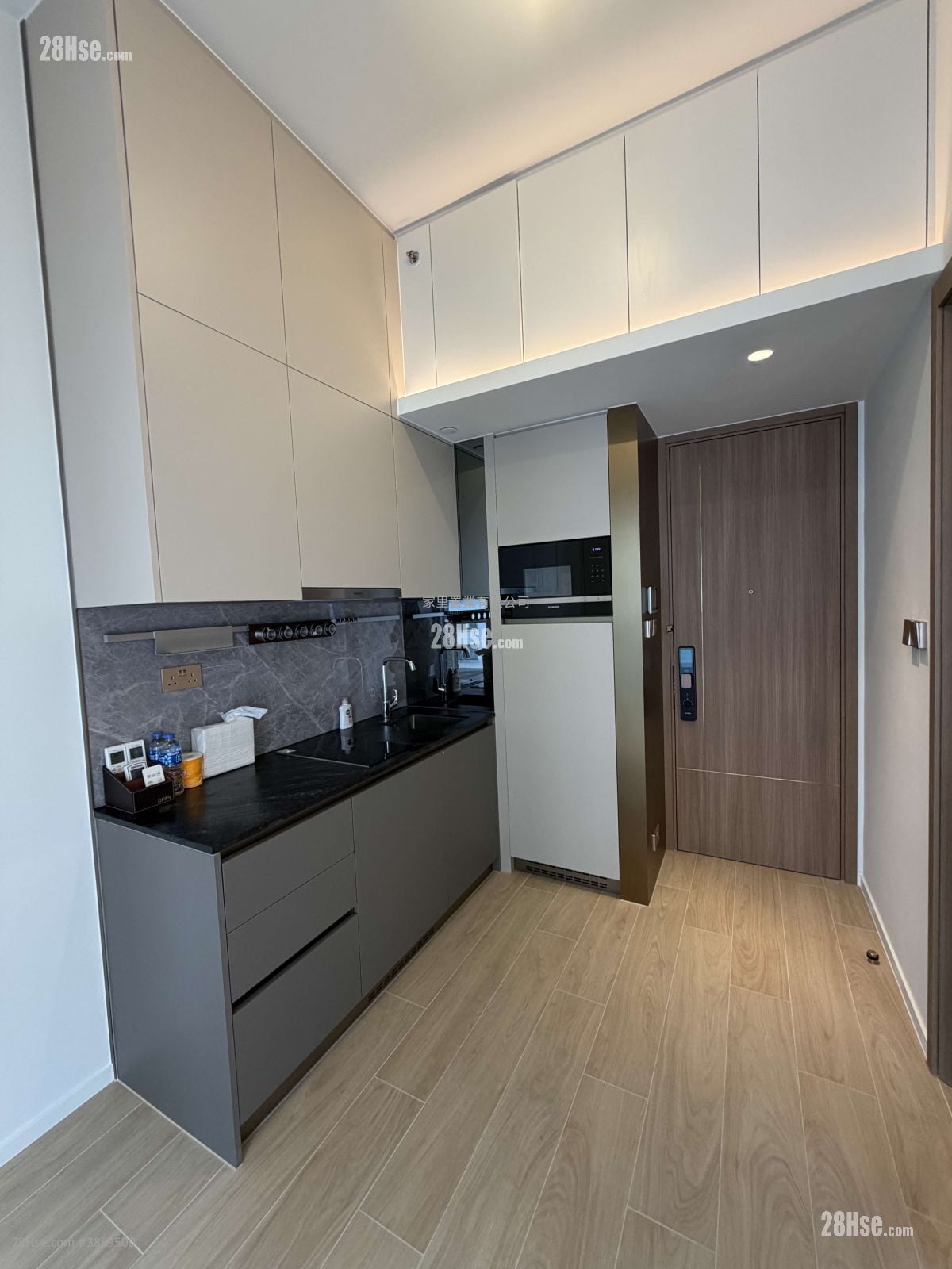Des Voeux W Residence Rental 1 Bedroom , 1 Bathroom 268 ft²