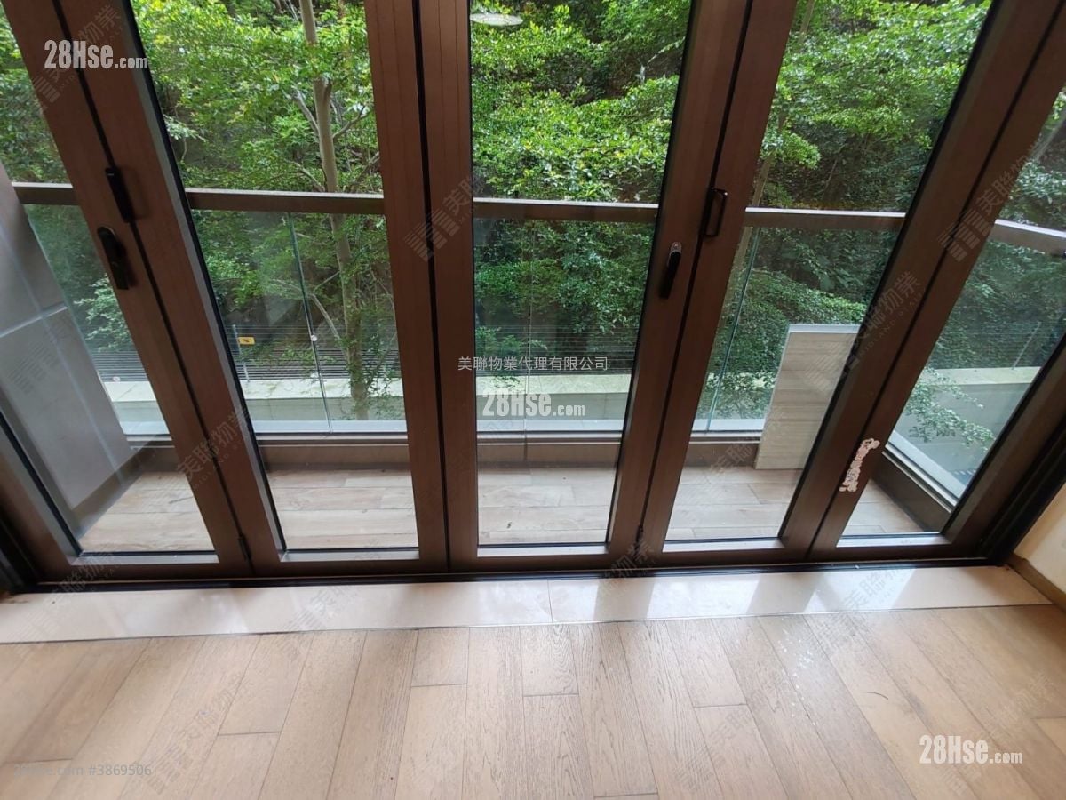 Island Garden Sell 3 Bedrooms 862 ft²