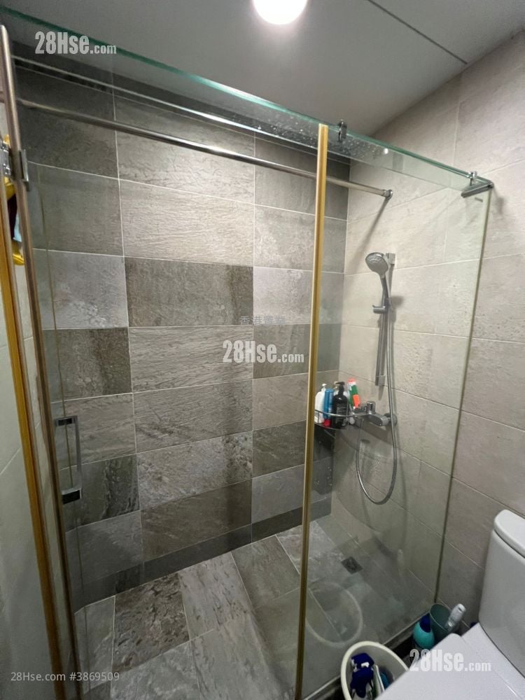 Liberte Sell 2 Bedrooms , 1 Bathroom 517 ft²