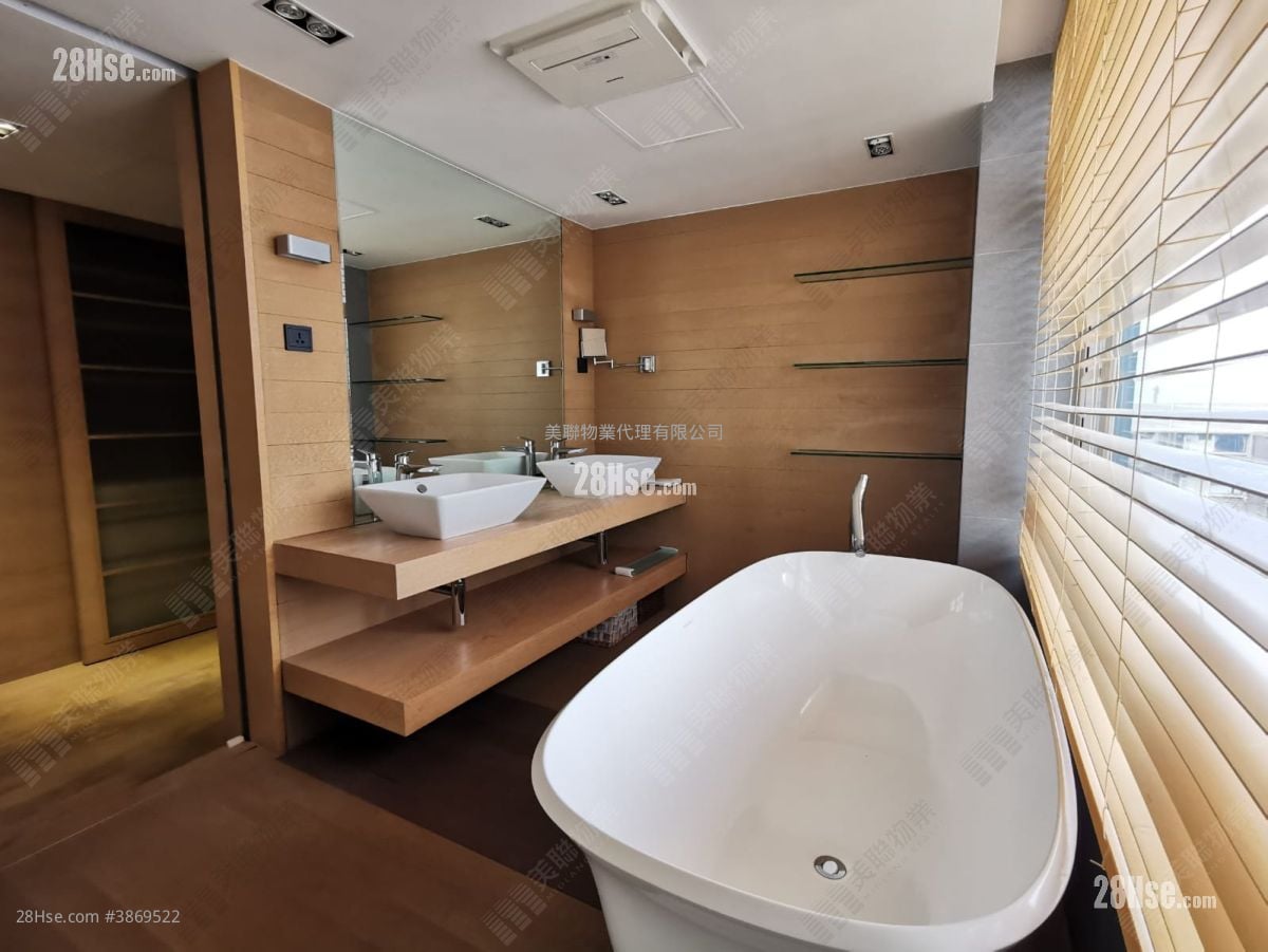 Hatton Place Sell 3 Bedrooms , 2 Bathrooms 1,177 ft²