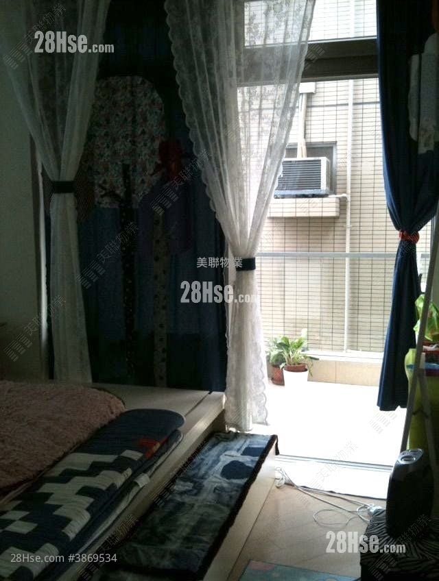 原築 售盤 3 房 , 3 浴室 940 平方呎