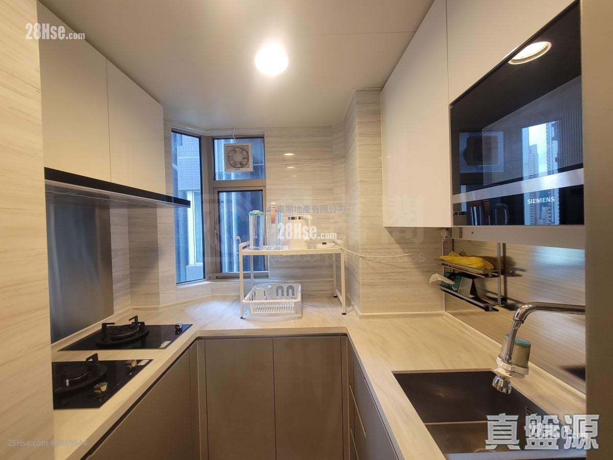 Seaside Sonata Rental 485 ft²