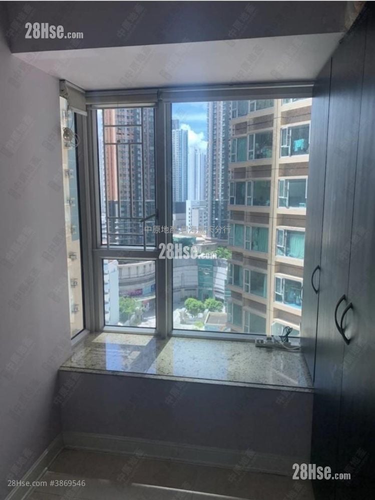 Banyan Garden Sell 2 Bedrooms , 1 Bathroom 440 ft²
