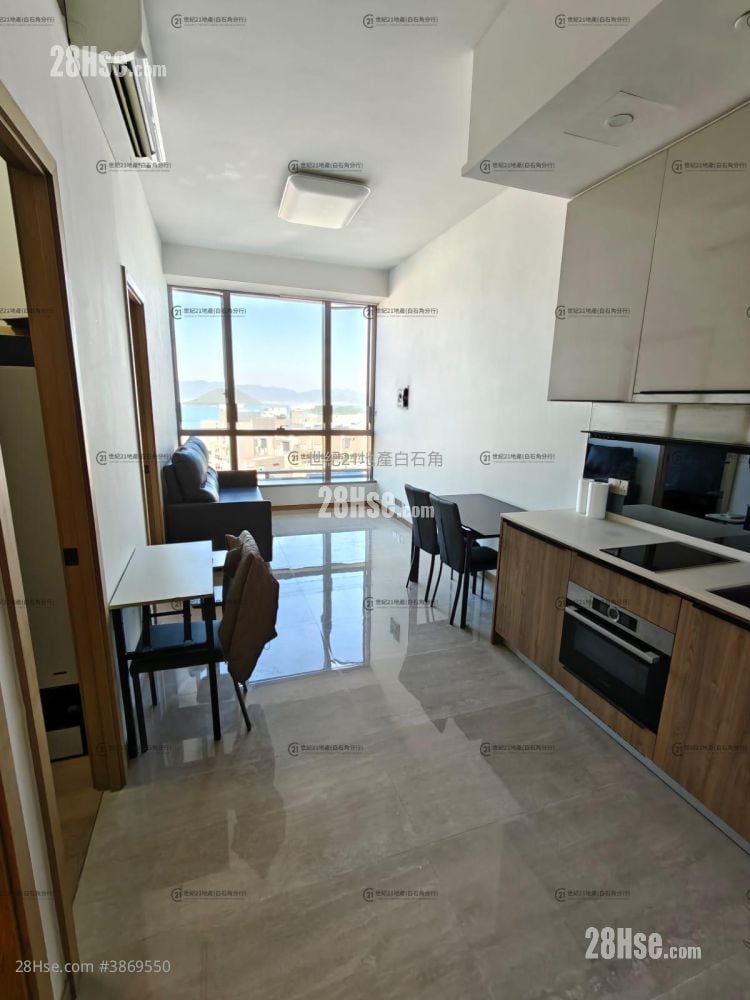 Centra Horizon Rental 2 Bedrooms , 1 Bathroom 403 ft²