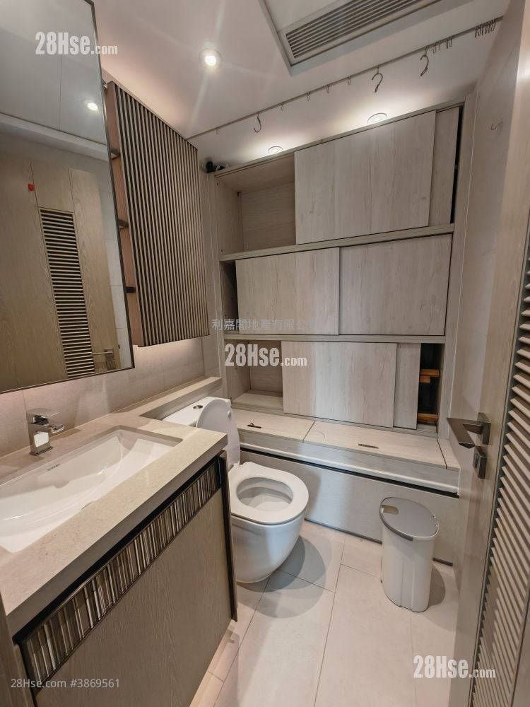 Wetland Seasons Park Sell 2 Bedrooms , 2 Bathrooms 451 ft²
