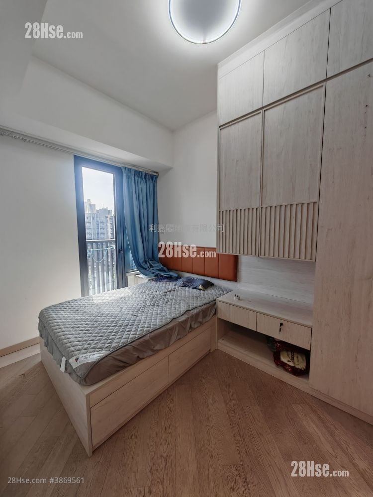 Wetland Seasons Park Sell 2 Bedrooms , 2 Bathrooms 451 ft²