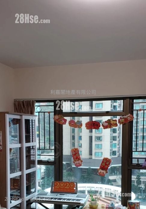 宝翠园 售盘 2 房 840 平方尺