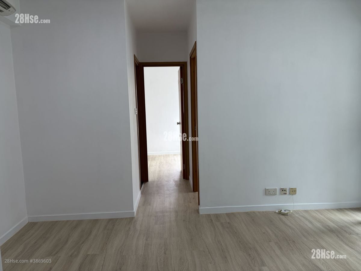 Metro Harbour View Sell 2 Bedrooms , 1 Bathroom 408 ft²