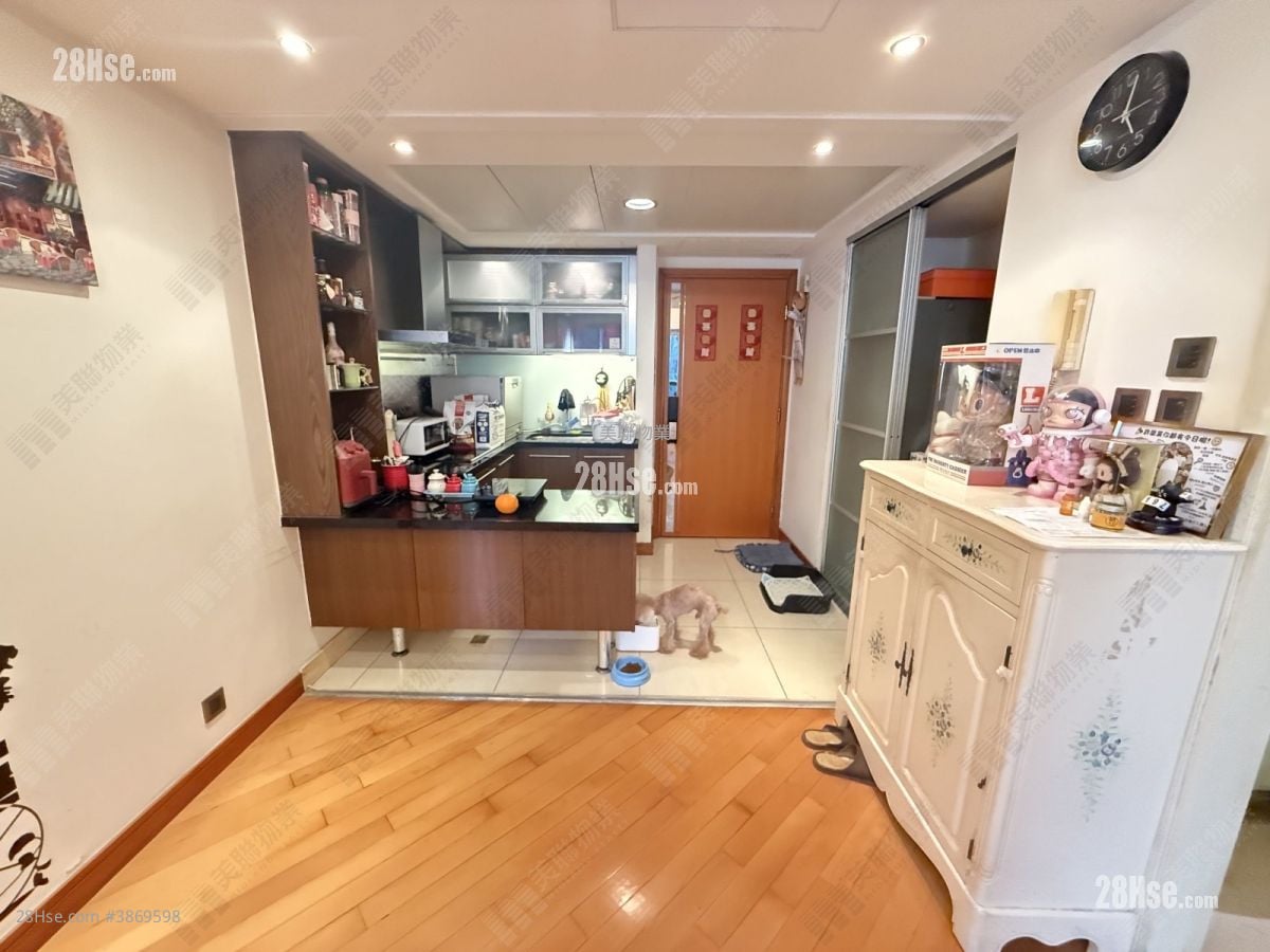 爵悦庭 售盘 1 房 464 平方尺