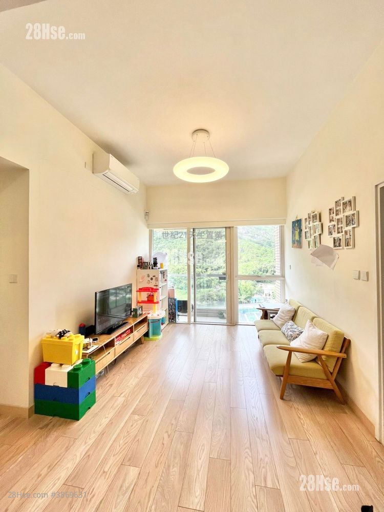Avignon Rental 4 Bedrooms 892 ft²