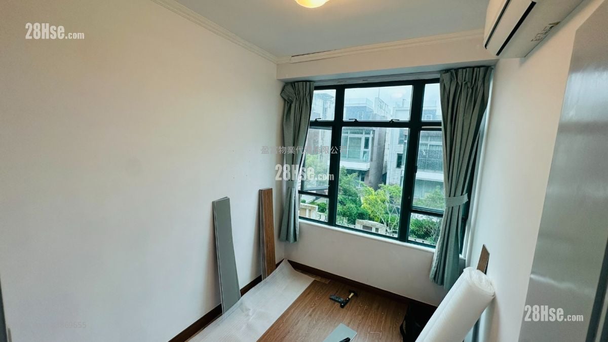 Stanford Villa Rental 3 Bedrooms , 2 Bathrooms 855 ft²