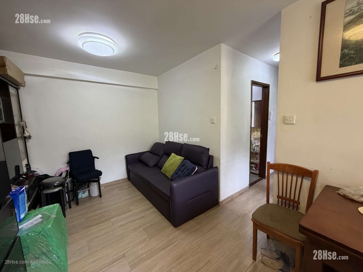 Waldorf Garden Sell 2 Bedrooms , 1 Bathroom 414 ft²