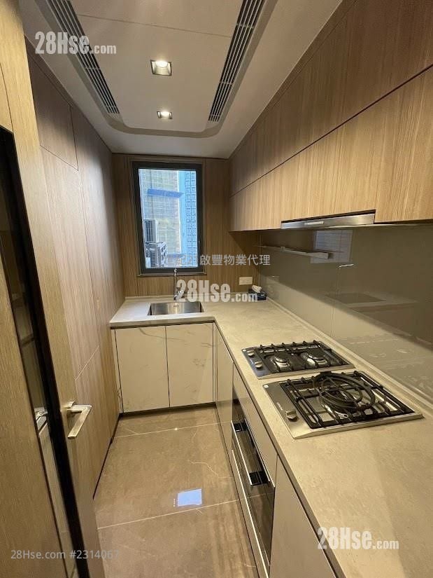 Upper River Bank Rental 3 Bedrooms , 2 Bathrooms 654 ft²
