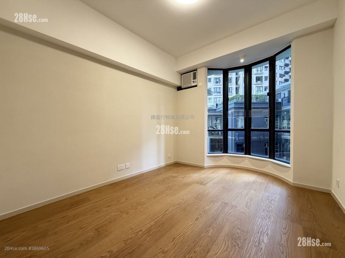 Park Mansions Rental 3 Bedrooms , 2 Bathrooms 1,723 ft²