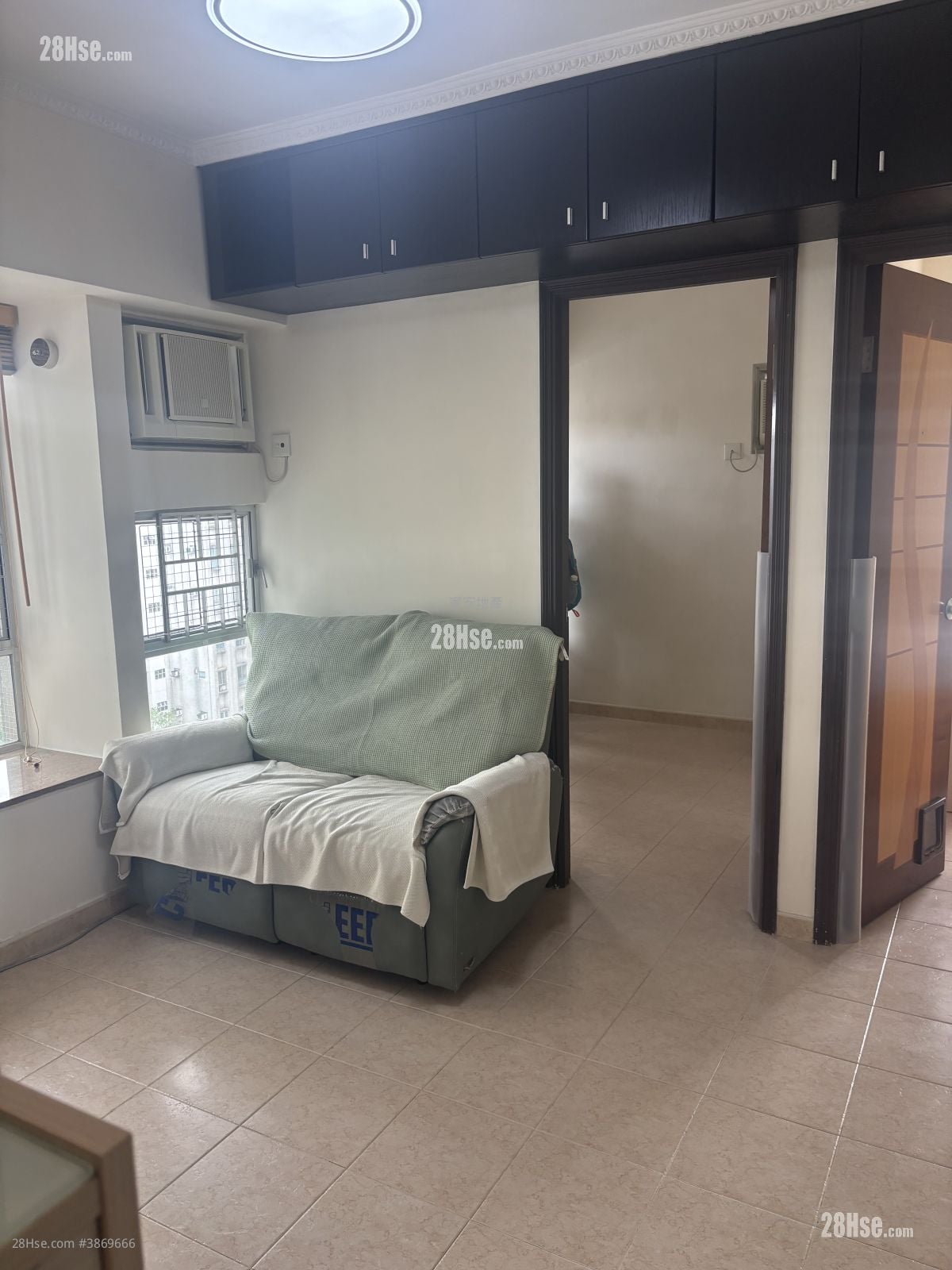 Kin Fai Building Sell 2 Bedrooms , 1 Bathroom 344 ft²