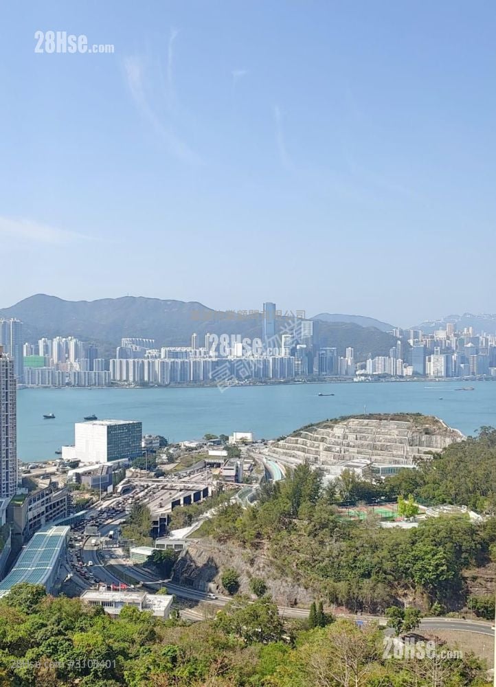 Hong Nga Court Sell 3 Bedrooms , 1 Bathroom 606 ft²