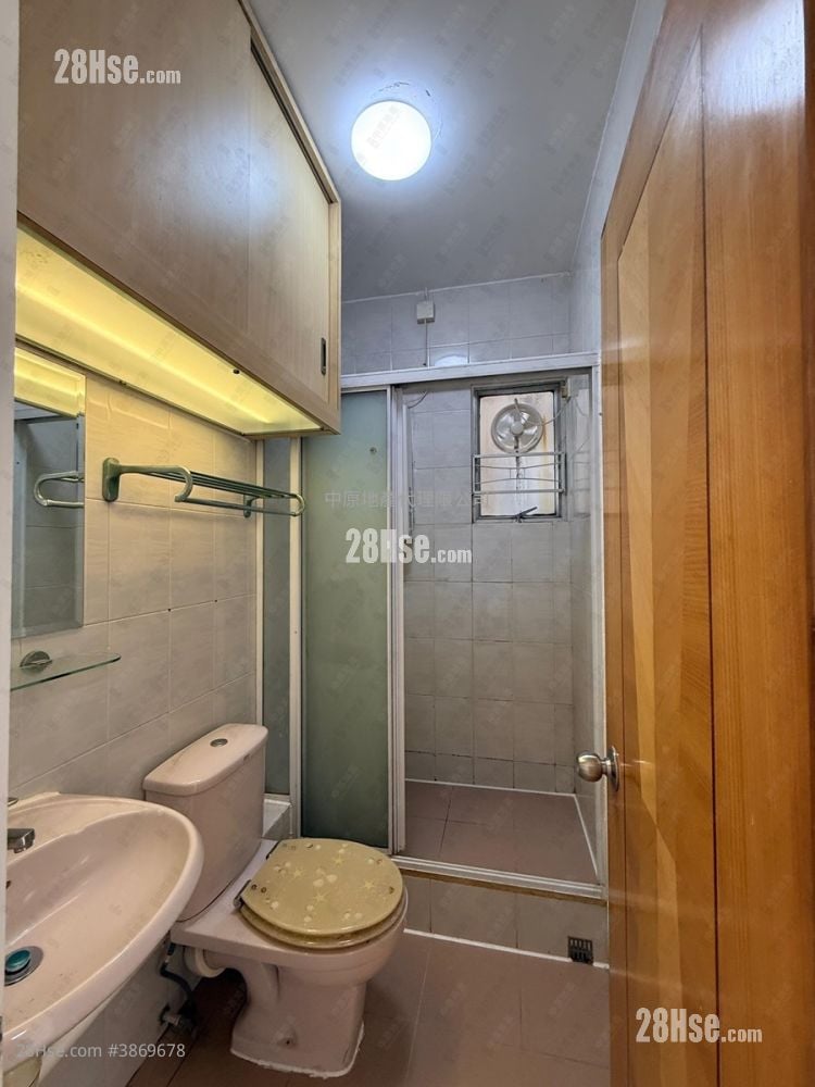 Tsing Yi Garden Rental 3 Bedrooms , 2 Bathrooms 547 ft²