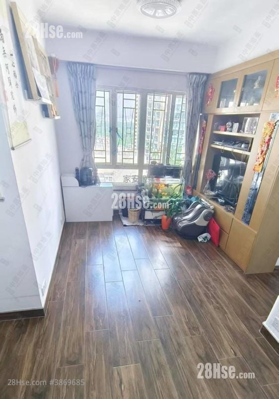 Shun Fung Building Sell 3 Bedrooms , 1 Bathroom 485 ft²