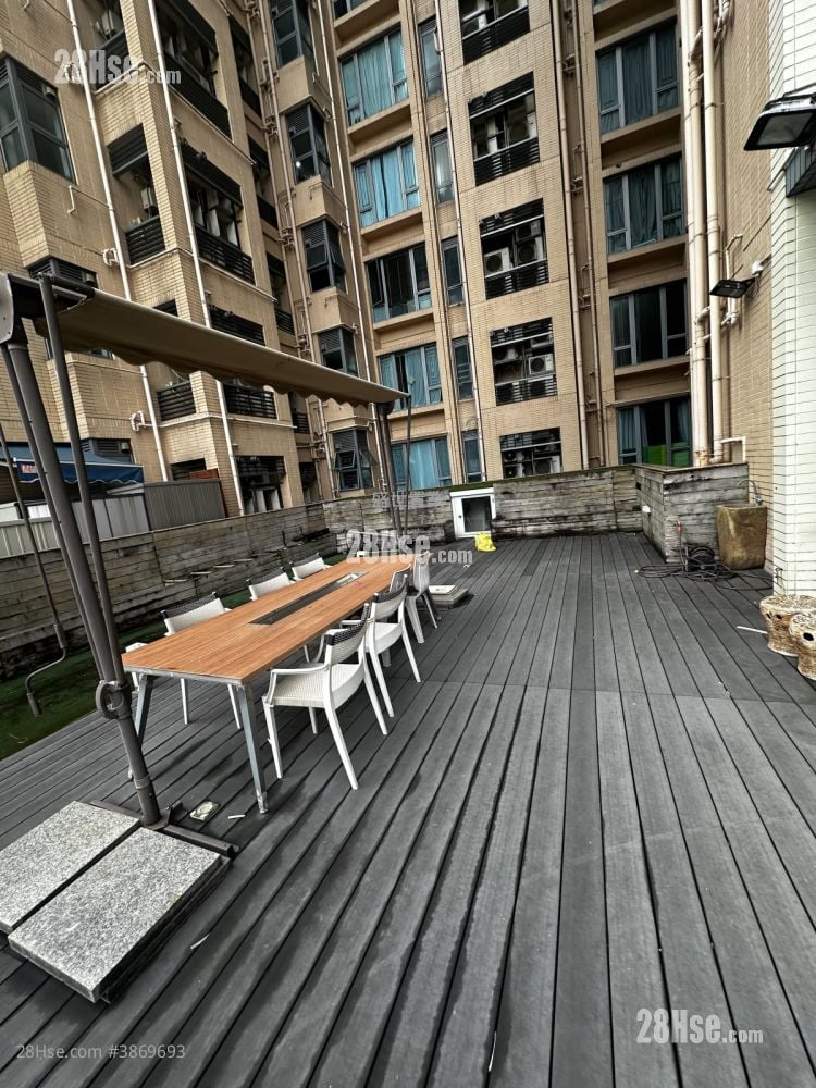 The Palazzo Sell 3 Bedrooms , 2 Bathrooms 940 ft²