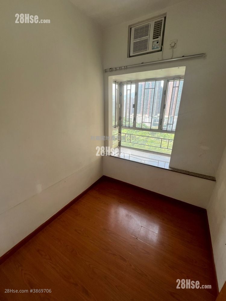 Tsing Yi Garden Sell 3 Bedrooms , 2 Bathrooms 547 ft²