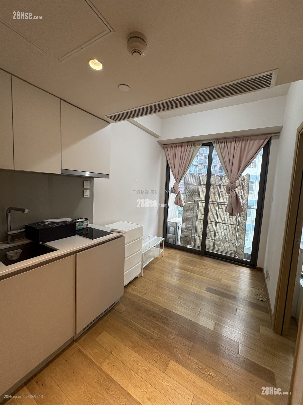 The Astro Rental 1 Bedroom , 1 Bathroom 238 ft²