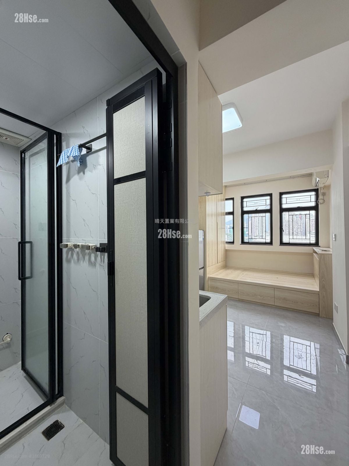 Man Wai Building Rental Studio , 1 Bathroom 180 ft²