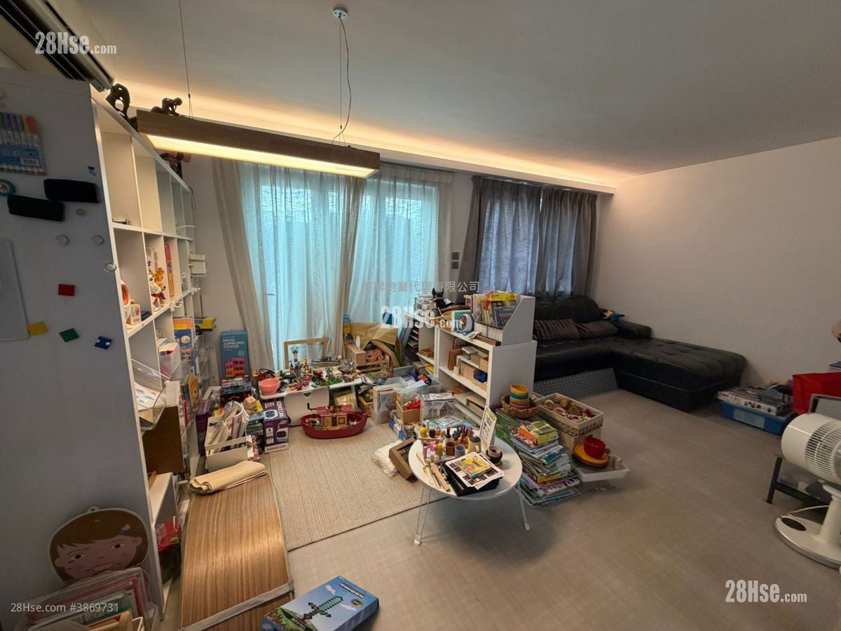Fairview Park Sell 3 Bedrooms 950 ft²