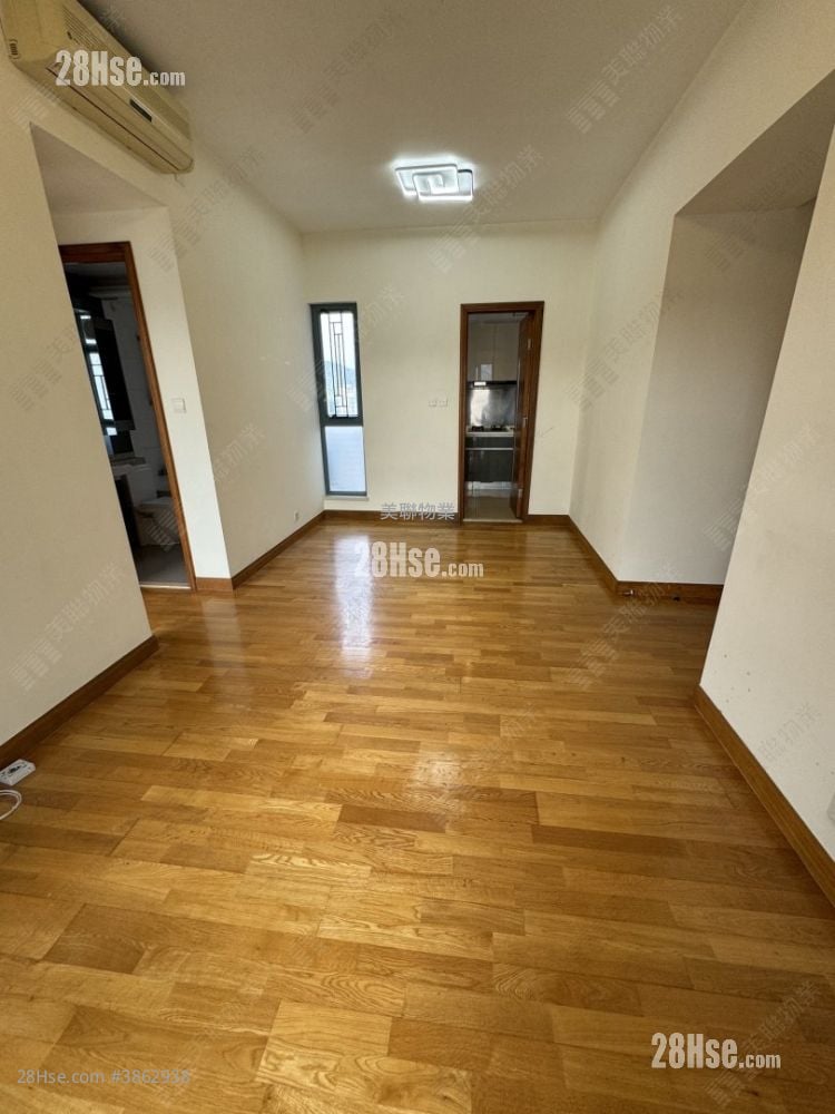 Primrose Hill Rental 3 Bedrooms , 1 Bathroom 622 ft²