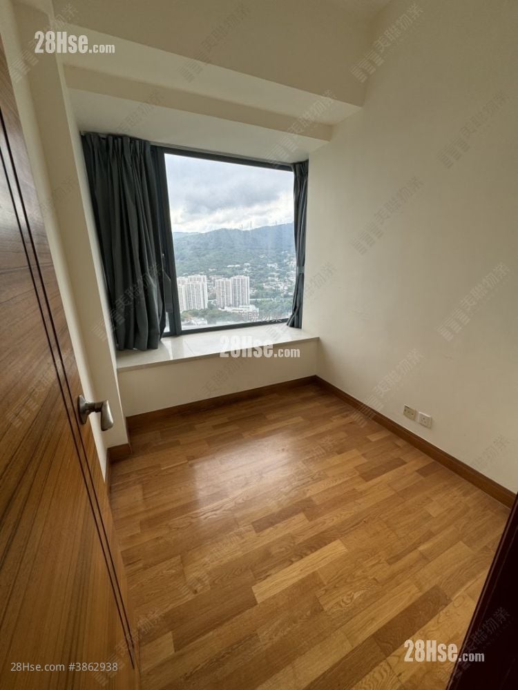 Primrose Hill Rental 3 Bedrooms , 1 Bathroom 622 ft²
