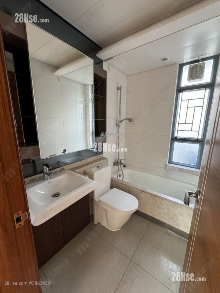 Primrose Hill Rental 3 Bedrooms , 1 Bathroom 622 ft²