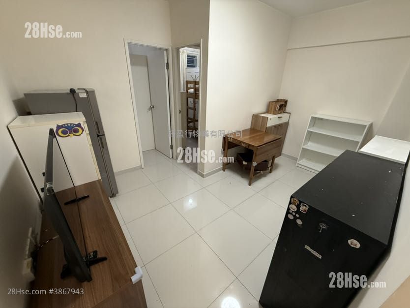 Yick Fat Building Rental 2 Bedrooms , 1 Bathroom 330 ft²