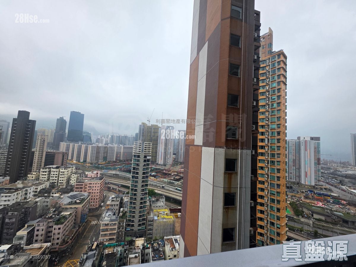 南首 租盘 开放式间隔 , 1 浴室 200 平方尺