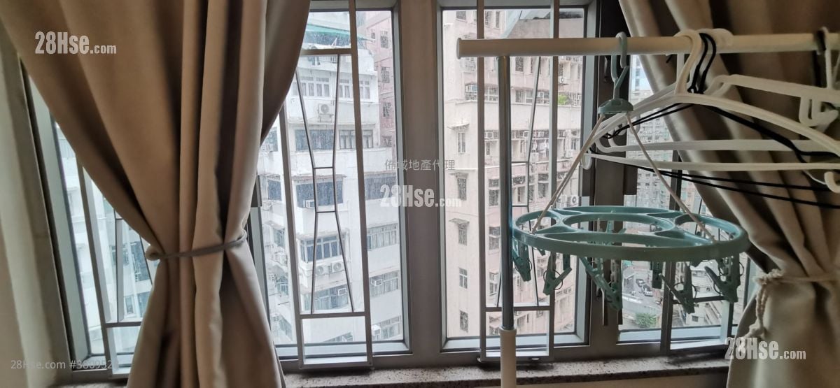 Ko Shing Building Sell Studio , 1 Bathroom 178 ft²