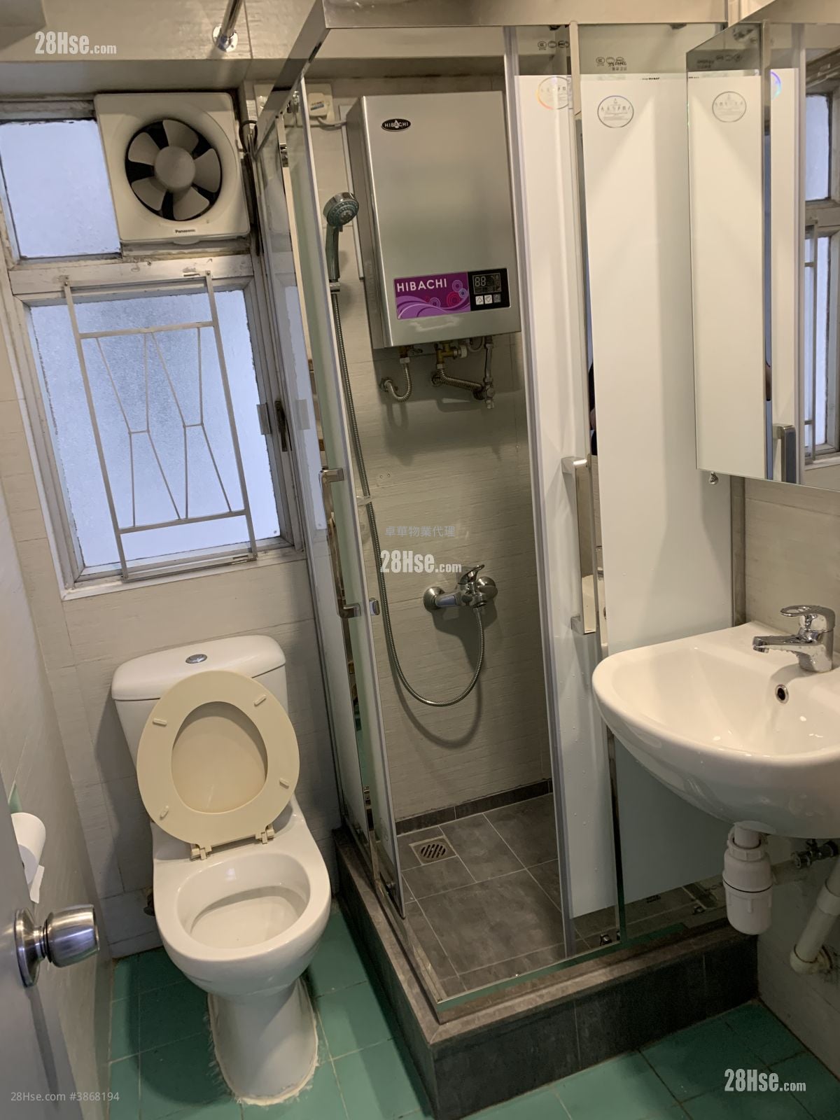 Wyler Gardens Rental 2 Bedrooms , 1 Bathroom 456 ft²