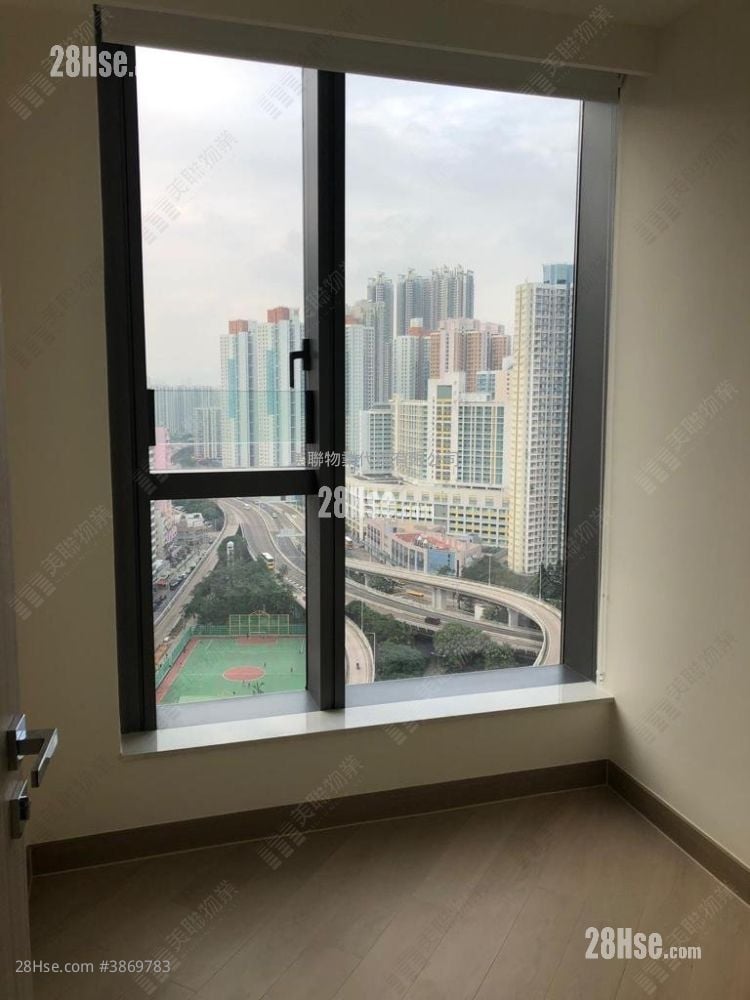 Lime Gala Sell 2 Bedrooms , 1 Bathroom 471 ft²