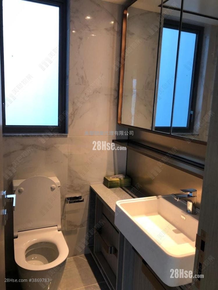 Lime Gala Sell 2 Bedrooms , 1 Bathroom 471 ft²