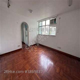 Saddle Ridge Garden Sell 2 Bedrooms , 1 Bathroom 482 ft²
