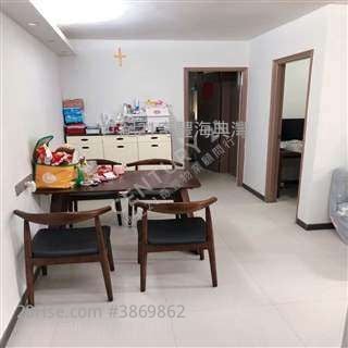 Kam Lung Court Sell 3 Bedrooms , 1 Bathroom 554 ft²
