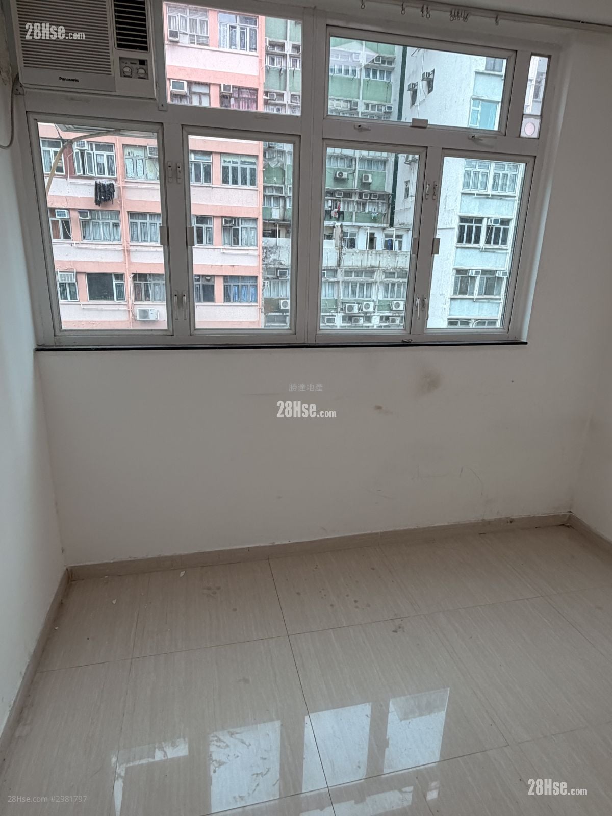 Cheung Hing Building Rental 3 Bedrooms , 2 Bathrooms 505 ft²
