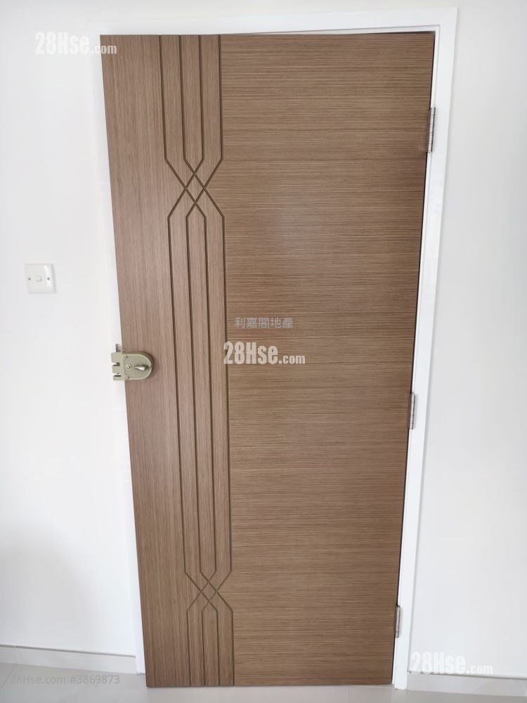 Hoi Tak Gardens Rental 2 Bedrooms , 1 Bathroom 312 ft²