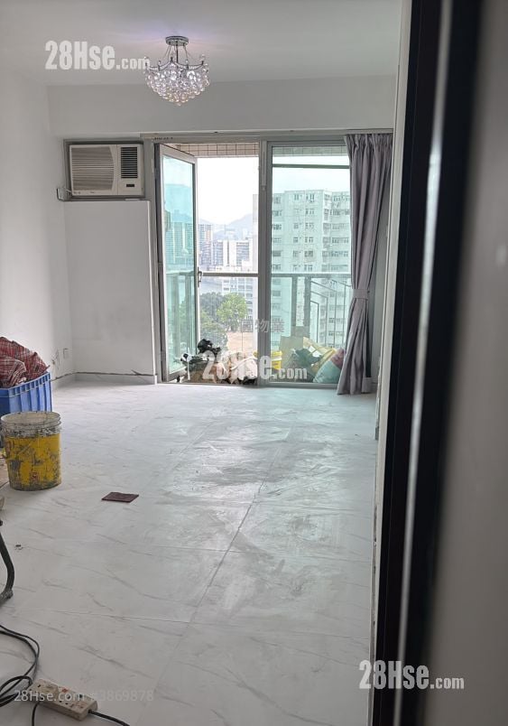 Grand Waterfront Rental 3 Bedrooms , 1 Bathroom 546 ft²
